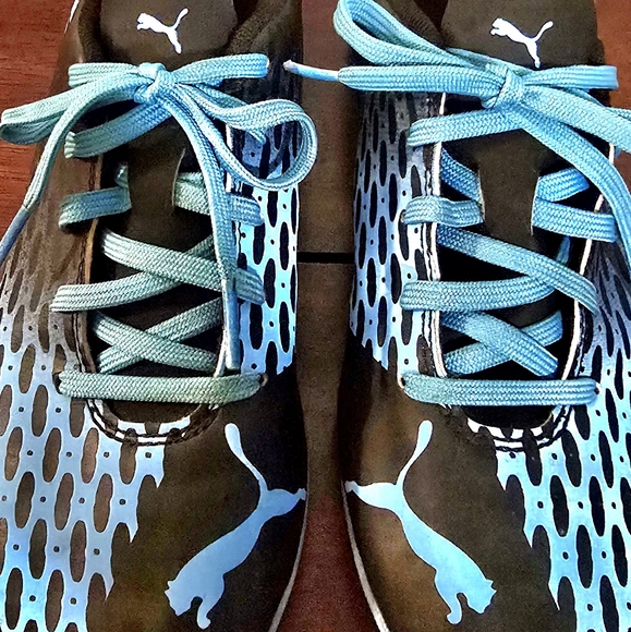 Kids Blue and Black Puma Sneaker size 4C - Picture 6 of 11